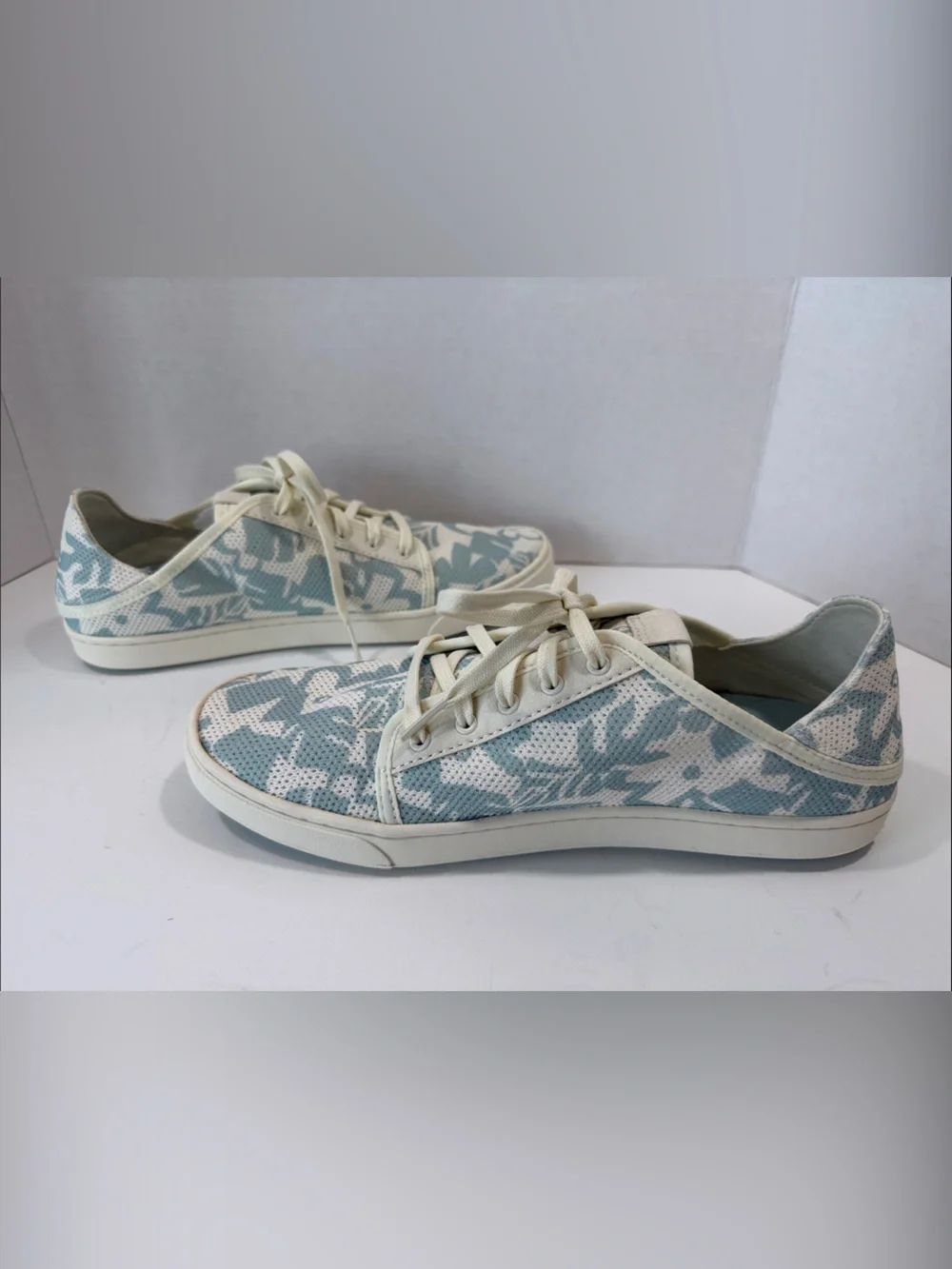 OluKai Light Blue & Cream Knit Lace-Up Sneakers